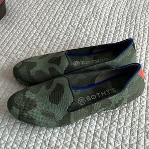 Rothy’s shoes